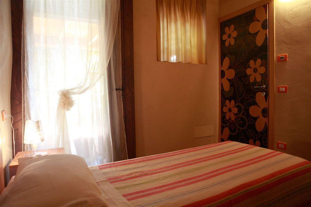 Dimora Le Nove Fate Hotel Bergamo Eksteriør billede